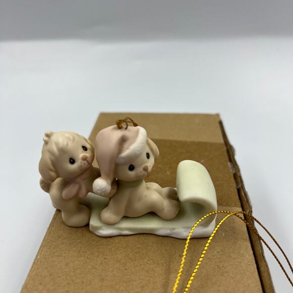 Vintage Precious Moments Enesco 1997 Ornaments Puppy Sled Christmas Angel - Picture 10 of 11